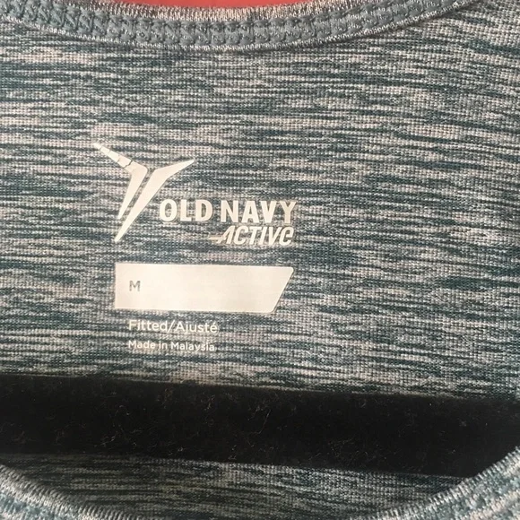 Old Navy Active wear  racer back - Picture 2 of 3